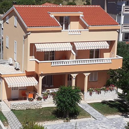 Apartmani Ruza ノヴァリャ エクステリア 写真
