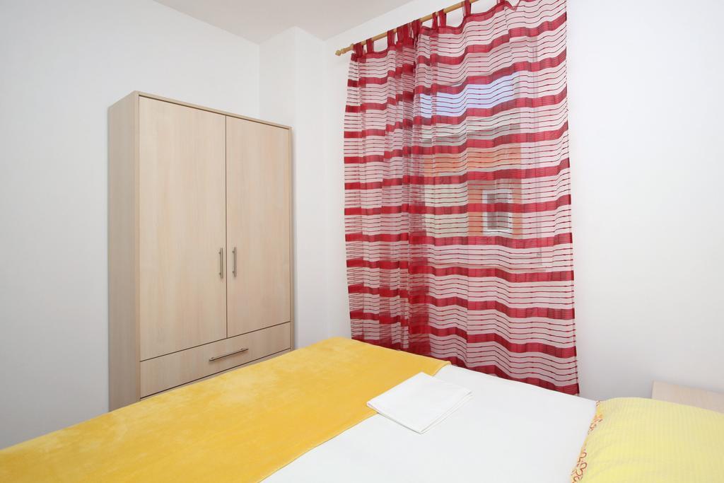 Apartmani Ruza ノヴァリャ エクステリア 写真