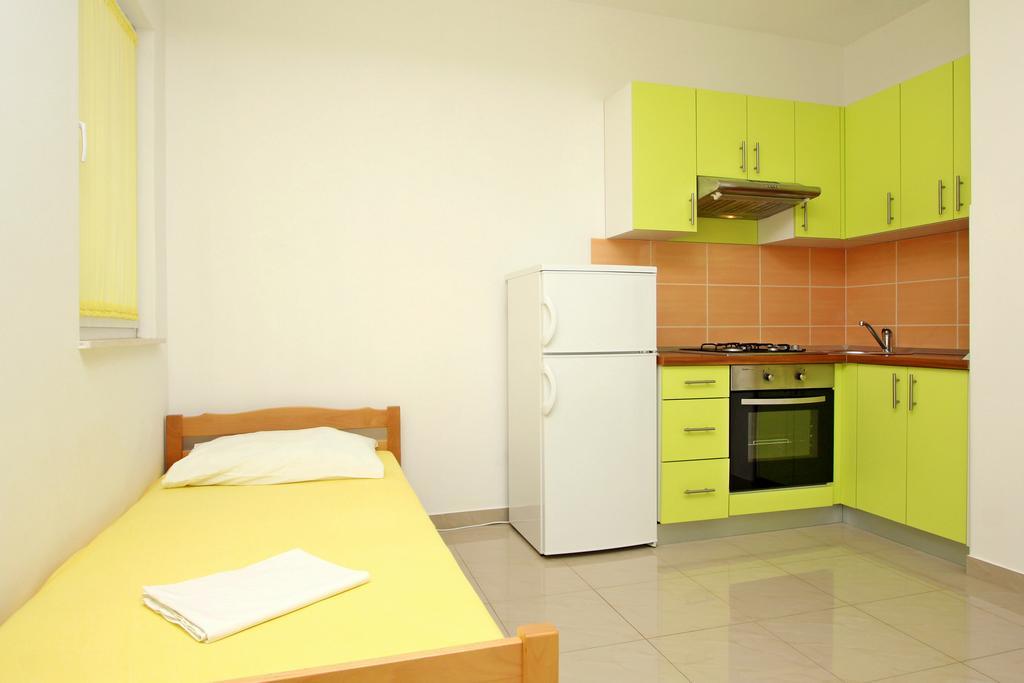 Apartmani Ruza ノヴァリャ エクステリア 写真