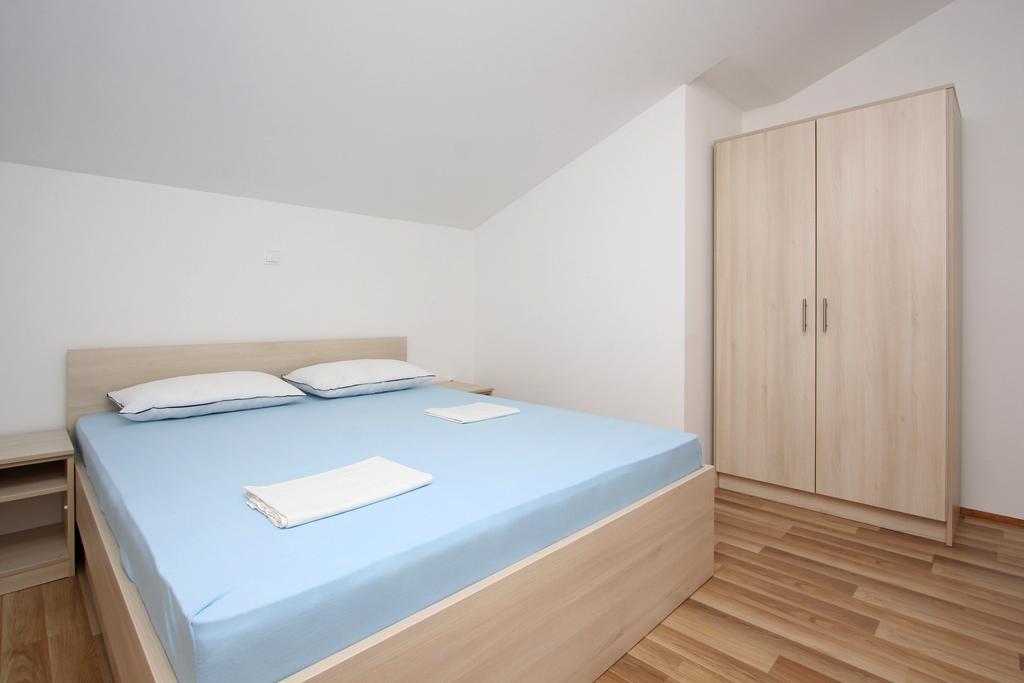 Apartmani Ruza ノヴァリャ エクステリア 写真