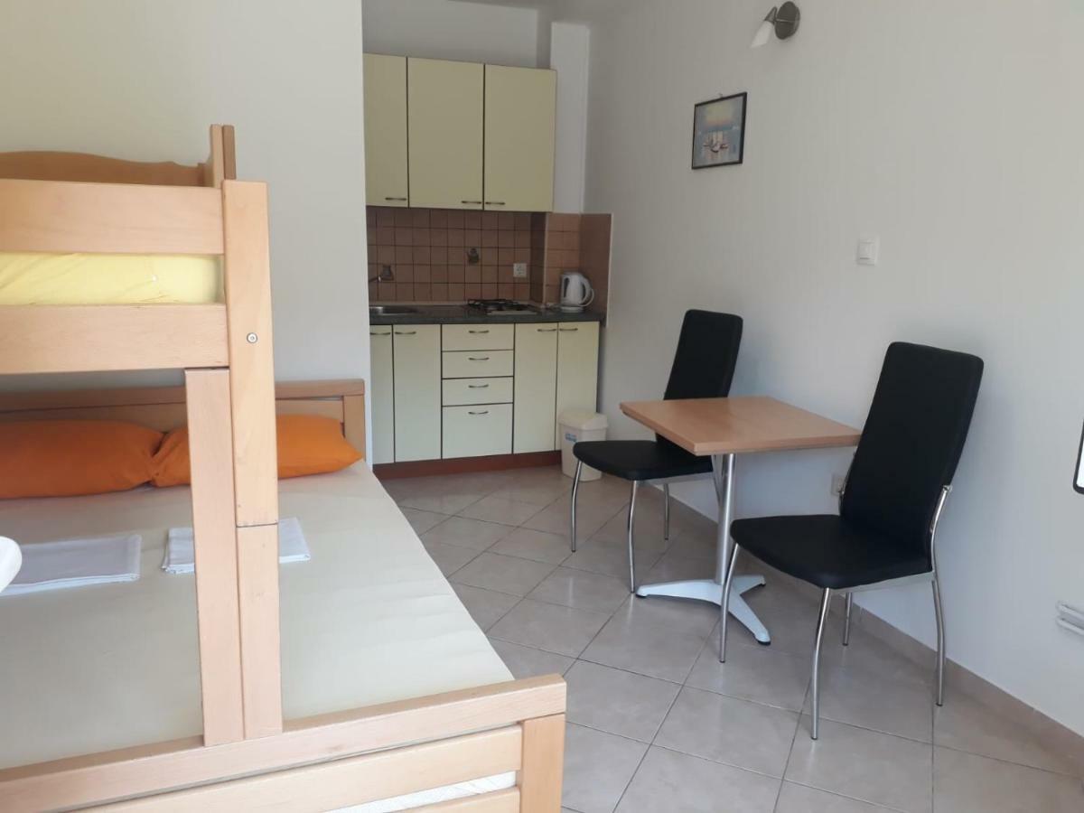 Apartmani Ruza ノヴァリャ エクステリア 写真