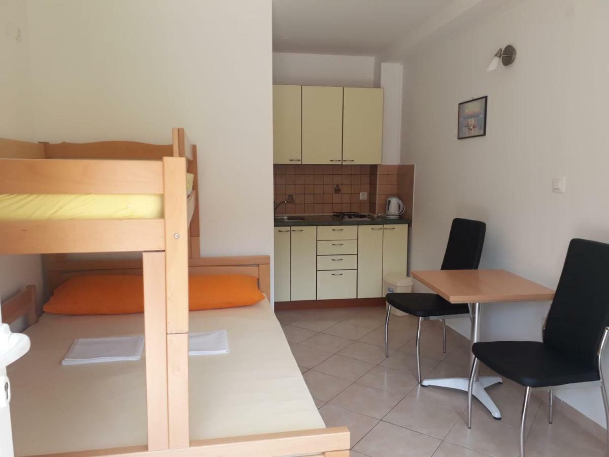 Apartmani Ruza ノヴァリャ エクステリア 写真